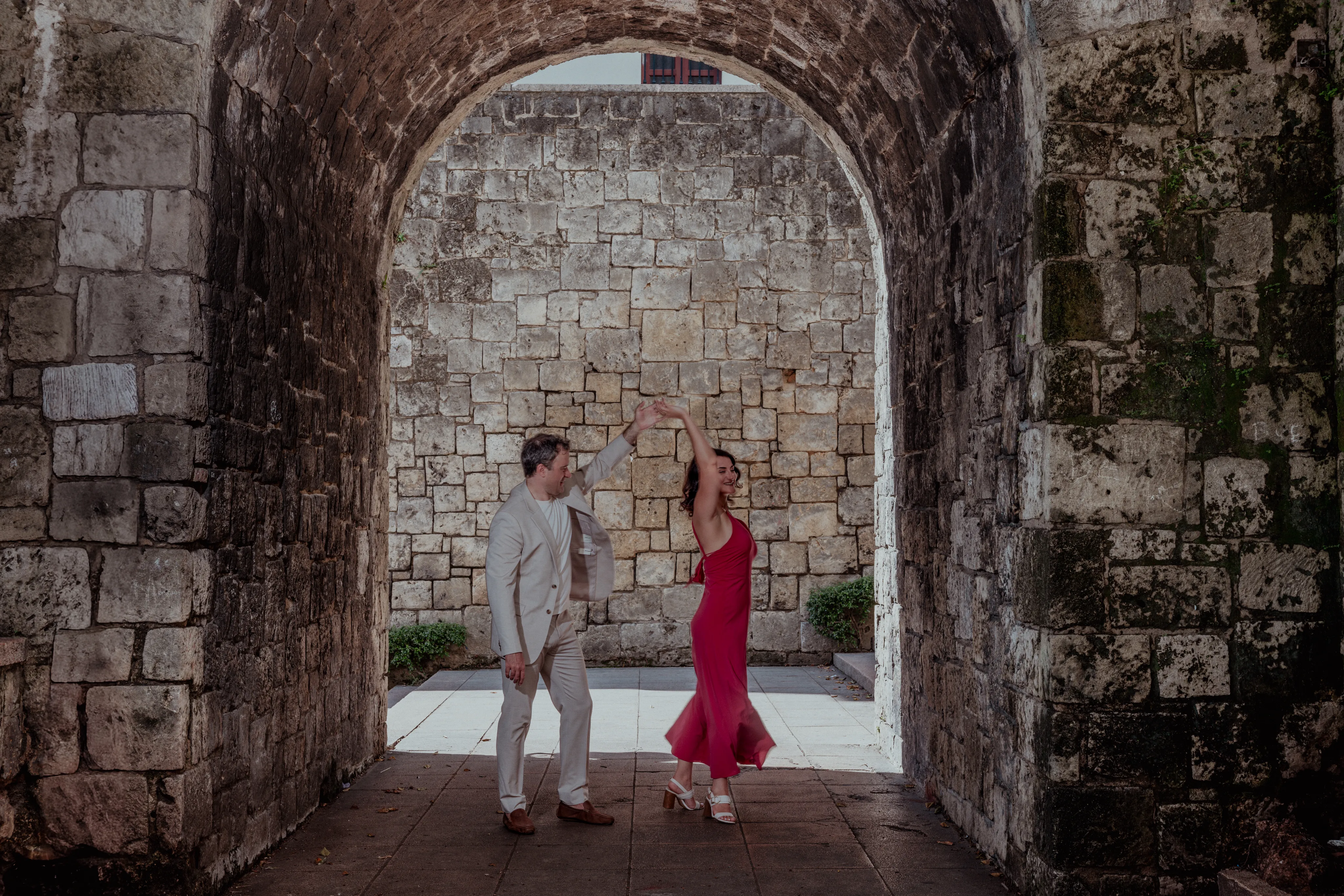 Surprise Proposal at Sanctuary Cap Cana & Juanillo Beach: Logistics and Photo Strategy Surprise Proposal at Sanctuary Cap Cana & Juanillo Beach: Logistics and Photo Strategy